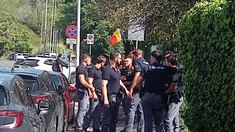 „Parte a asaltului Federației Ruse asupra procesului electoral din Republica Moldova”. Alerte cu bombă la mai multe secții de votare din străinătate