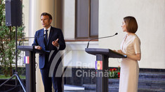 Mesaj în limba română al președintelui francez Emmanuel Macron: „În ciuda încercărilor de interferență și a presiunilor, alegerea poporului Republicii Moldova s-a afirmat cu forță”