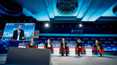 Forumul de Securitate de la Varșovia | Sprijinul ferm pentru Republica Moldova, subliniat la discuțiile dintre ministrul român al Apărării și președintele Adunării Parlamentare a NATO