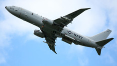 SUA au trimis chiar în coasta Rusiei aeronave avansate care „vânează” submarine. Ce pot face avioanele P-8 Poseidon
