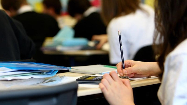 Tinerii cercetători din Republica Moldova pot aplica la bursele academice elvețiene Tinerii cercetători din Republica Moldova pot aplica la bursele academice elvețiene