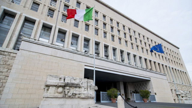 „A primit o viză cu valabilitate teritorială limitată”. Ministerul de Externe al Italiei vine cu detalii referitoare la vizita lui Ion Ceban la Roma „A primit o viză cu valabilitate teritorială limitată”. Ministerul de Externe al Italiei vine cu detalii referitoare la vizita lui Ion Ceban la Roma