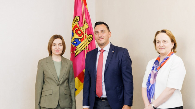 Maia Sandu, întrevedere cu comisarul UE Glenn Micallef. Consolidarea sectorului cultural și dezvoltarea sportului cu sprijin european, în discuții (FOTO) Maia Sandu, întrevedere cu comisarul UE Glenn Micallef. Consolidarea sectorului cultural și dezvoltarea sportului cu sprijin european, în discuții (FOTO)