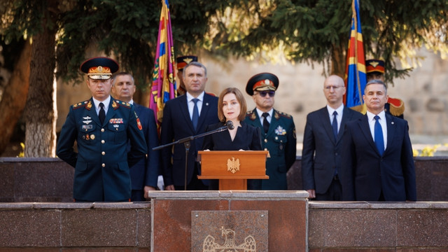 Maia Sandu, de Ziua Armatei Naționale: „Pentru ca pacea să dăinuie, ea trebuie protejată zi de zi, inclusiv printr-o armată capabilă și modernă” (GALERIE FOTO) Maia Sandu, de Ziua Armatei Naționale: „Pentru ca pacea să dăinuie, ea trebuie protejată zi de zi, inclusiv printr-o armată capabilă și modernă” (GALERIE FOTO)