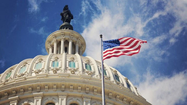 Senatori americani cer Meta și Google să blocheze propaganda rusă și finanțările ilegale înainte de alegerile parlamentare din Republica Moldova
Senatori americani cer Meta și Google să blocheze propaganda rusă și finanțările ilegale înainte de alegerile parlamentare din Republica Moldova