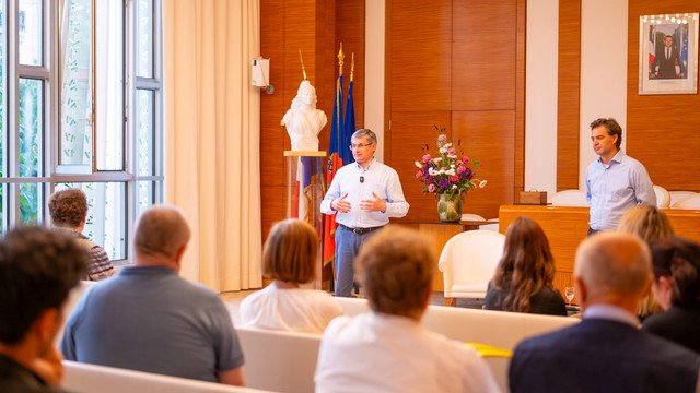 ELECTORALA 2025 | Igor Grosu s-a întâlnit cu diaspora din Paris: „Avem aici moldoveni bine informați, cu gândire critică” ELECTORALA 2025 | Igor Grosu s-a întâlnit cu diaspora din Paris: „Avem aici moldoveni bine informați, cu gândire critică”
