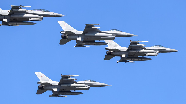 Polonia a doborât, în premieră, drone rusești care au încălcat spațiul aerian al țării NATO. „Act de agresiune”. Populația din mai multe regiuni, îndemnată să rămână în casă Polonia a doborât, în premieră, drone rusești care au încălcat spațiul aerian al țării NATO. „Act de agresiune”. Populația din mai multe regiuni, îndemnată să rămână în casă