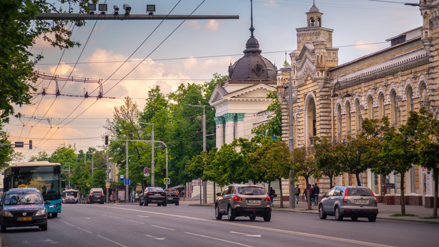 Traficul rutier pe bulevardul Ștefan cel Mare și Sfânt, suspendat în acest weekend. Cum va circula transportul public