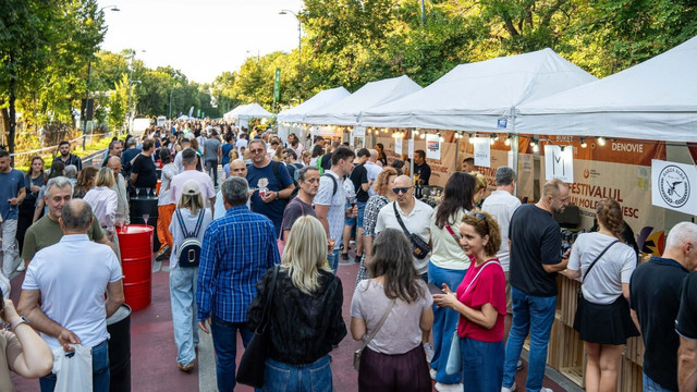 Festivalul Vinului Moldovenesc, la București. Locuitorii capitalei României au avut ocazia să deguste peste 300 de vinuri, din 49 de crame ale Republicii Moldova