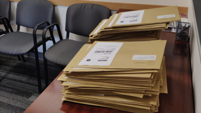 ELECTORALA 2025 | MAE anunță că plicurile pentru votul prin corespondență au fost expediate. Cele mai multe au ajuns în SUA ELECTORALA 2025 | MAE anunță că plicurile pentru votul prin corespondență au fost expediate. Cele mai multe au ajuns în SUA