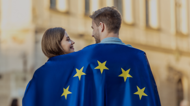 Uniunea Europeană - Obiectiv 2028 | Aderarea la Uniunea Europeană nu înseamnă doar reguli și obligații, ci e șansa de a fi parte dintr-o familie care oferă pace, sprijin și speranță pentru generațiile ce vin Uniunea Europeană - Obiectiv 2028 | Aderarea la Uniunea Europeană nu înseamnă doar reguli și obligații, ci e șansa de a fi parte dintr-o familie care oferă pace, sprijin și speranță pentru generațiile ce vin