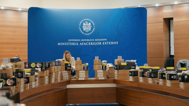 ELECTORALA 2025 | Circa 864 de mii de buletine de vot, pregătite pentru diaspora. MAE: „Fiecare cetățean aflat peste hotare își va putea exercita dreptul de vot în condiții de siguranță” (FOTO)  ELECTORALA 2025 | Circa 864 de mii de buletine de vot, pregătite pentru diaspora. MAE: „Fiecare cetățean aflat peste hotare își va putea exercita dreptul de vot în condiții de siguranță” (FOTO)