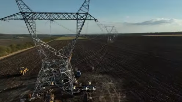 VIDEO | Lucrările la Linia Electrică Aeriană Vulcănești–Chișinău sunt realizate în proporție de 87%, anunță Ministerul Energiei 