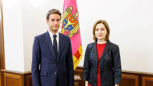 FOTO | Maia Sandu i-a primit la Chișinău pe liderul partidului francez Renaissance, Gabriel Attal, și pe guvernatorul Băncii Franței, François Villeroy de Galhau FOTO | Maia Sandu i-a primit la Chișinău pe liderul partidului francez Renaissance, Gabriel Attal, și pe guvernatorul Băncii Franței, François Villeroy de Galhau