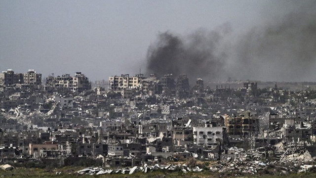 Peste 100 de morți în urma atacurilor israeliene de sâmbătă, din Gaza Peste 100 de morți în urma atacurilor israeliene de sâmbătă, din Gaza