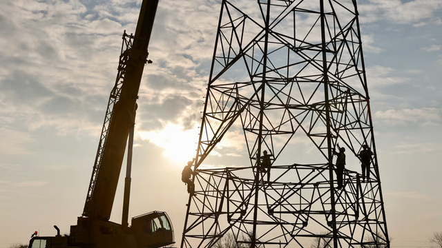 Publicația europeană „Politico” prezintă Republica Moldova drept un „exemplu de succes energetic și model de reziliență” 