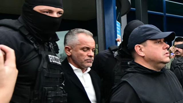 Andrei Curăraru, despre extrădarea lui Vladimir Plahotniuc: „Este o victorie intermediară. Judecarea oligarhului depinde foarte mult de rezultatele alegerilor parlamentare” 