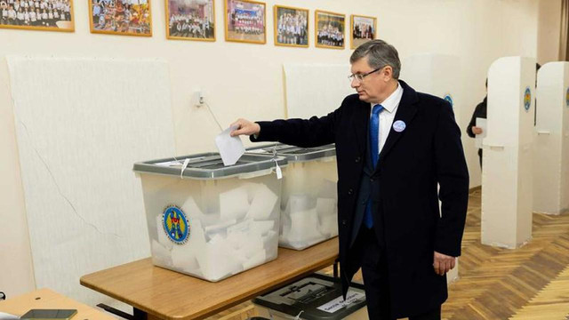 LIVE | Alegeri Parlamentare 2025: Exercitarea votului de către Președintele Parlamentului Republicii Moldova, Igor Grosu
