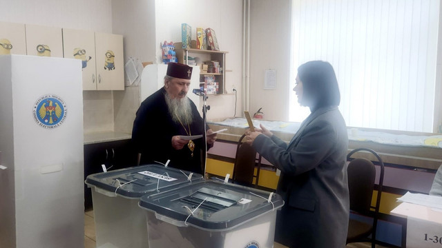 Mitropolitul Basarabiei, ÎPS Petru, a votat la alegerile parlamentare: „Este un moment de mare răspundere pentru fiecare dintre noi”