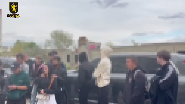 VIDEO | Zeci de persoane din regiunea transnistreană, documentate de polițiști după protestul de ieri de la Parlament