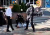 VIDEO | Doi bărbați, reținuți în flagrant pentru trafic de influență, după ce au încercat să mituiască funcționari MAI

