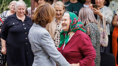 „Respectul și grija pentru seniori ne fac o societate mai puternică și mai unită”. Mesajul Maiei Sandu transmis de Ziua Internațională a Persoanelor Vârstnice