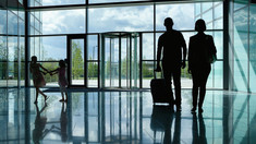 Aeroportul din Vilnius a fost închis timp de mai multe ore după o alertă cu „baloane” suspecte