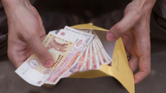 Bărbat din Bălți, trimis în judecată pentru corupere electorală. Promitea 15 000 de lei celor care ar vota „corect” la parlamentare