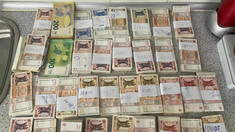 FOTO | Zeci de percheziții CNA la Călărași, într-un dosar de corupție la eliberarea permiselor de conducere: Trei persoane au fost reținute 
