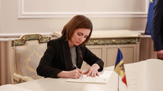 Doi semnatari ai Declarației de Independență au fost distinși cu „Ordinul Republicii”

