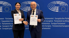 „Clujul a fost și rămâne alături de frații noștri din Republica Moldova”. Acord de înfrățire semnat la Bruxelles între autoritățile locale din Cluj-Napoca și Raionul Ialoveni
