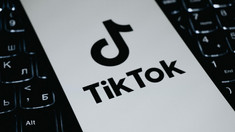 Mii de materiale șterse și conturi blocate de TikTok, în contextul electoral din Republica Moldova