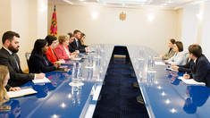 Maia Sandu, întrevedere cu membri ai Parlamentului britanic. Consolidarea instituțiilor statului în fața tentativelor de dezinformare și de ingerințe externe, în discuții (FOTO)