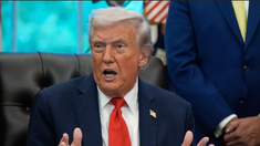 Donald Trump lovește cu sancțiuni cele mai mari două companii petroliere din Rusia și anulează summitul cu Vladimir Putin