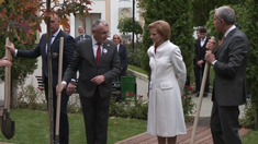 Prințesa Margareta și Principele Radu, prezenți la evenimentele dedicate împlinirii a 80 de ani de la înființarea Universității de Medicină din Chișinău