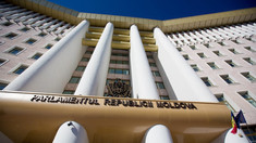 Vârsta medie a deputaților din noul Parlament este de 48 de ani. Câți ani are cel mai tânăr deputat