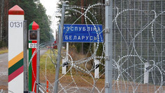 Polonia amână redeschiderea frontierei sale cu Belarus, în semn de solidaritate cu Lituania