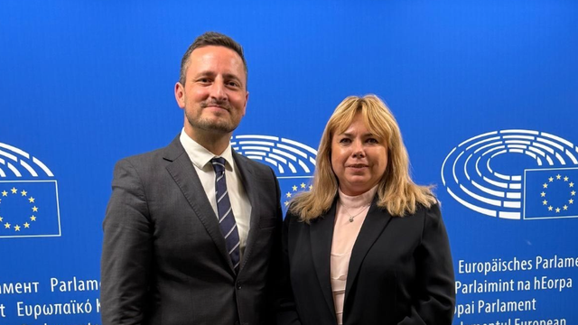 Guvernatoarea BNM, Anca Dragu, a discutat la Bruxelles cu europarlamentarii români Nicolae Ștefănuță și Eugen Tomac Guvernatoarea BNM, Anca Dragu, a discutat la Bruxelles cu europarlamentarii români Nicolae Ștefănuță și Eugen Tomac