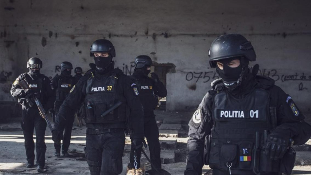 Bărbat reținut pentru terorism, în România: Pregătea un atentat de proporții. Fabrica dispozitive explozive și se antrena să ucidă
