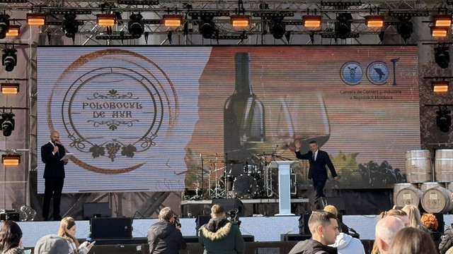 Ziua Națională a Vinului 2025 | Cei mai buni producători de vin de casă au fost premiați în cadrul concursului „Polobocul de aur” Ziua Națională a Vinului 2025 | Cei mai buni producători de vin de casă au fost premiați în cadrul concursului „Polobocul de aur”