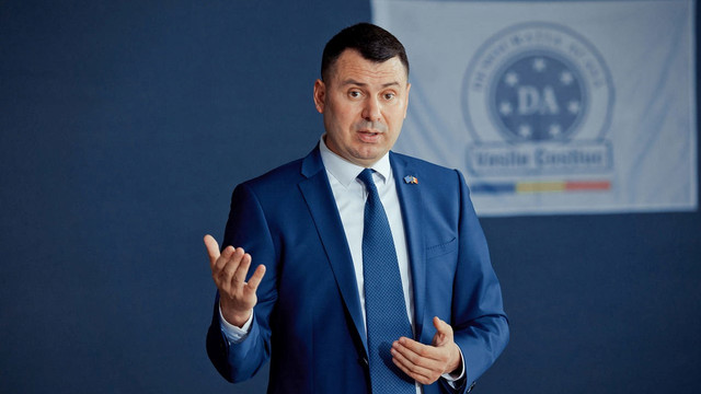 Partidul „Democrația Acasă” va putea primi alocații de stat. Sancțiunea CEC a fost casată
Partidul „Democrația Acasă” va putea primi alocații de stat. Sancțiunea CEC a fost casată