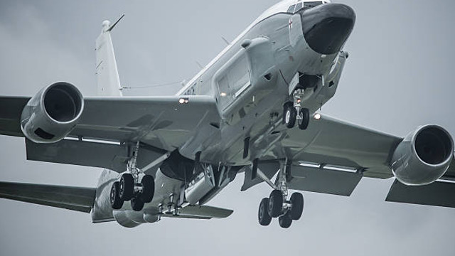 Două avioane britanice au zburat într-o misiune de 12 ore alături de alte forțe SUA și NATO în apropierea graniței cu Rusia. Au trecut și prin România