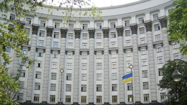 Ucraina elimină așa-zisa limbă moldovenească și rusa din lista limbilor minoritare. Limba română rămâne protejată de stat