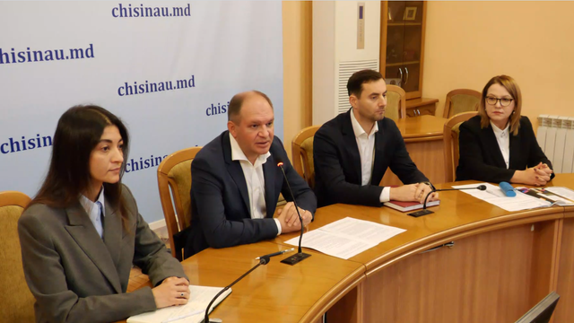 Viceprimarii de Chișinău, Olga Ursu și Angela Cutasevici, pleacă în Parlament
