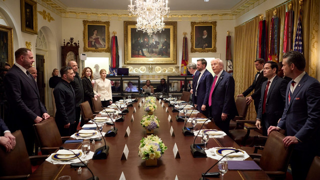 Donald Trump le-a cerut lui Putin și Zeleski să „se oprească unde se află” și să pună capăt războiului
Donald Trump le-a cerut lui Putin și Zeleski să „se oprească unde se află” și să pună capăt războiului