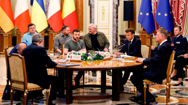 Volodimir Zelenski și liderii UE îl susțin pe Donald Trump să utilizeze actuala linie de front drept „bază” pentru negocierile de pace Volodimir Zelenski și liderii UE îl susțin pe Donald Trump să utilizeze actuala linie de front drept „bază” pentru negocierile de pace