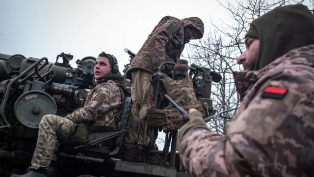 Ucraina suplimentează bugetul Apărării. Cheltuielile militare au ajuns la o pondere de peste 60% din banii de care dispune Kievul Ucraina suplimentează bugetul Apărării. Cheltuielile militare au ajuns la o pondere de peste 60% din banii de care dispune Kievul