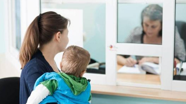 CNAS a alocat peste 58 milioane de lei pentru plata indemnizațiilor destinate familiilor cu copii CNAS a alocat peste 58 milioane de lei pentru plata indemnizațiilor destinate familiilor cu copii