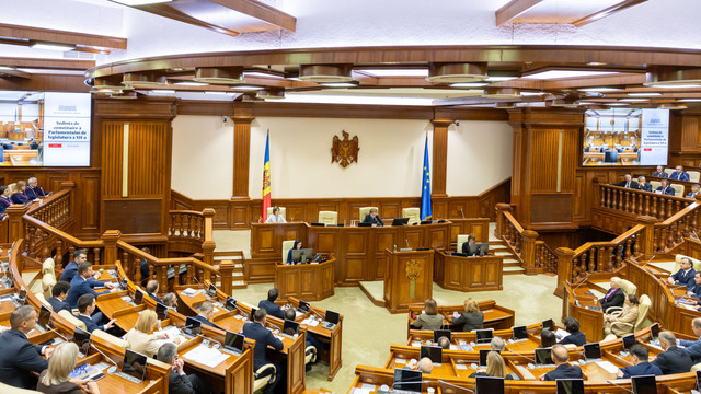Joi vor fi aleși vicepreședinții Parlamentului și create comisiile și biroul permanent Joi vor fi aleși vicepreședinții Parlamentului și create comisiile și biroul permanent