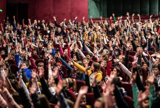 Filme documentare pentru mii de elevi vor rula la Astra Film Chișinău, eveniment finanțat de DRRM. Radio Chișinău este partener media 
